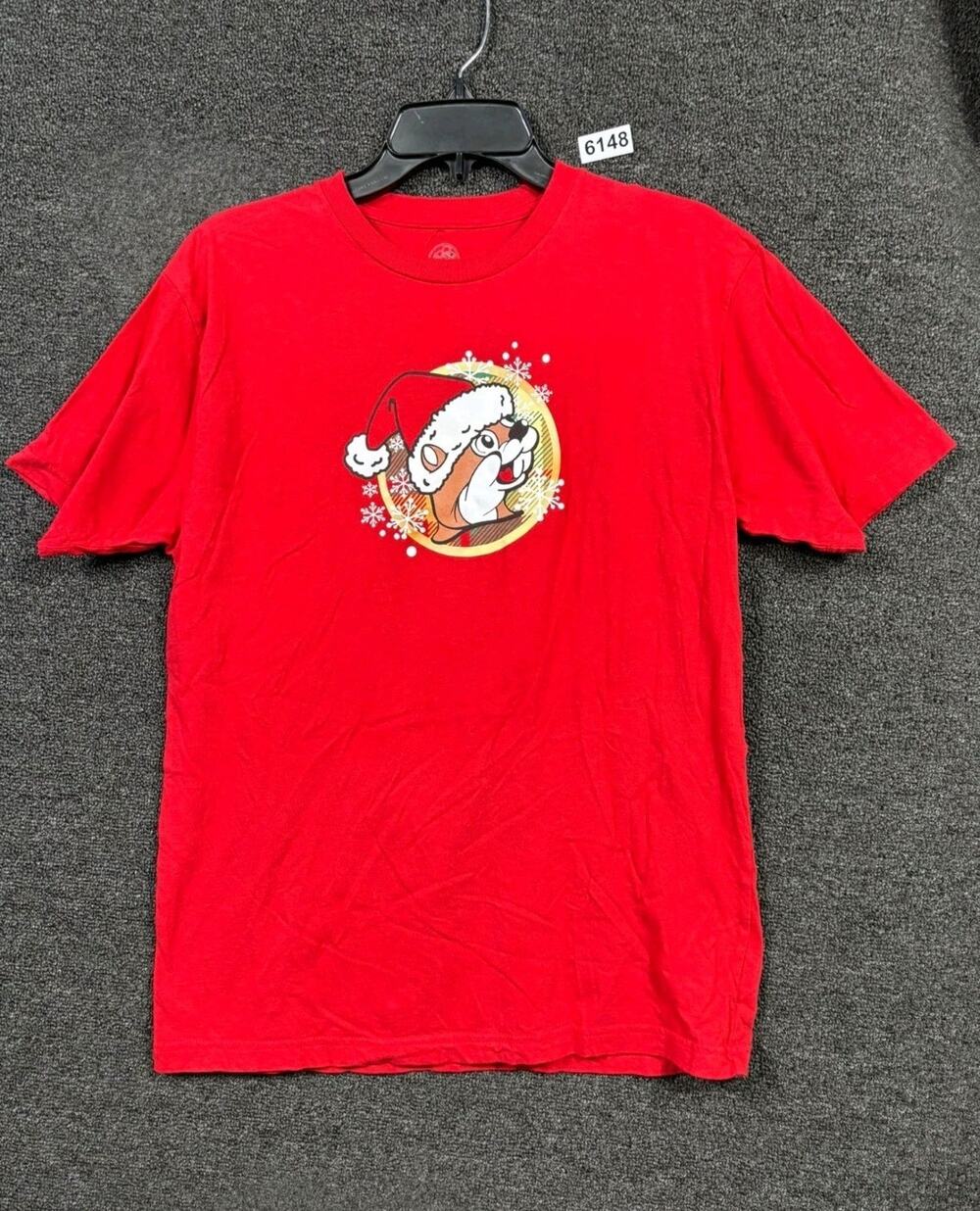 Buc-ees T-Shirt Sz M "It's Beginning to Look A Lot Like Buc-ees" Christmas 2023